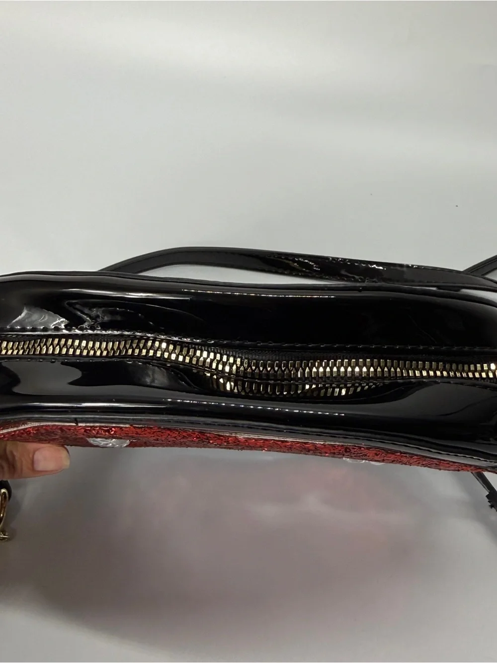 Betsey Johnson Glampire Vampire Crossbody Bag Fang Lips Faux Patent Leather - Picture 9 of 15